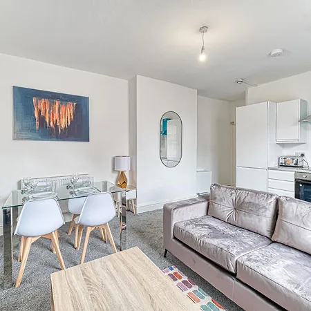 Fairhaven View By Guestz Apartment Lytham St Annes Exterior photo